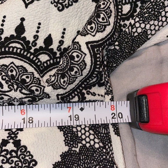 NWOT- size medium- Frumos brand. Short dress or long tunic - Picture 6 of 8